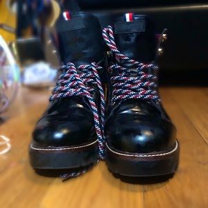 Tommy Hilfiger boots